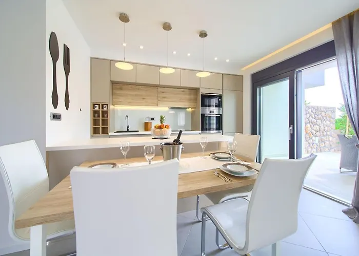 Ela - Town Krk * Krk Town