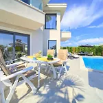 Villa Ela - Town Krk *