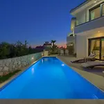 Villa Ela - Town Krk *